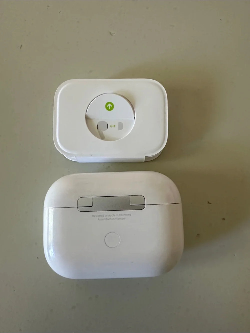 Apple genuine charging